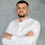 1762354556_684_med (1).png